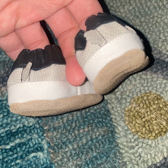 Robeez Dinosaur Dino Dan Slip-On Shoes Grey, Black, and White - Picture 4 of 6